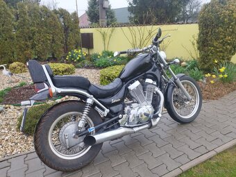 Suzuki Intruder 700 - 2
