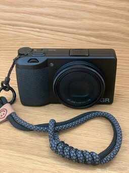 Ricoh GRIIIx - 2