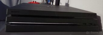 Predám Playstation 4 Pro - 2