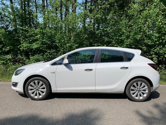 Opel Astra 1.4 TURBO - 2