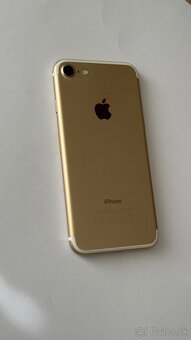 iPhone 7 128 GB Zlatý - 2