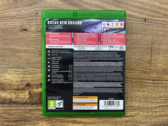 Hra na Xbox One - FIFA 20 CZ - 2