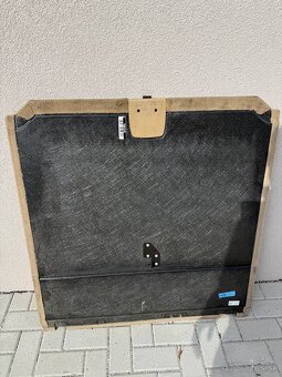 Predam plato, kryt rezervy, BMW F11 - 2