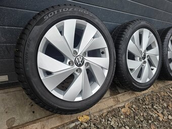 Zimná Sada Volkswagen 5x112+Pirelli 205/50 R17 - 2