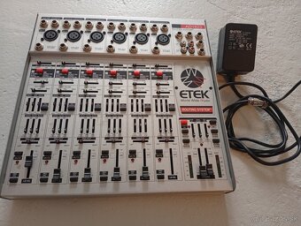 Mix pult Etek - 2