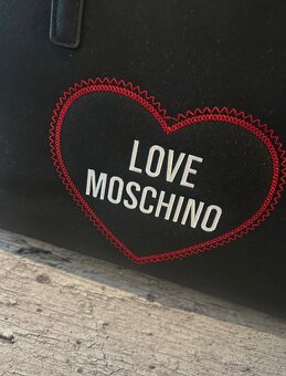 Love Moschino kabelka - 2