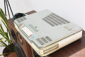 predám ELEKTRONKOVY ZOSILNOVAC TELEFNKEN S 81 - 2