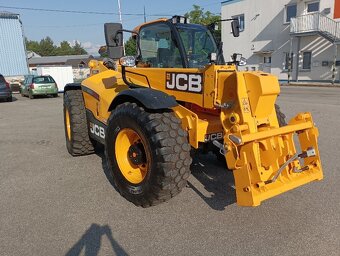 Teleskopický manipulátor JCB 560-80 AGRI XTRA - 2
