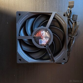 2ks 12cm Ventilátorov Thermalright RGB - 2