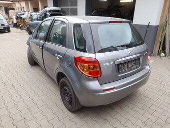 Suzuki sx4 1.5 benzin - 2