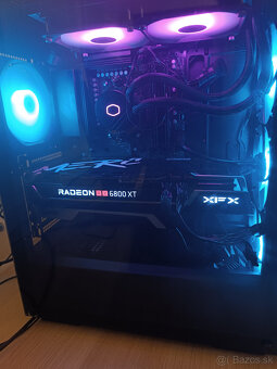 AMD Ryzen 7 9800x3D + RX 6800 XT 16GB - 2