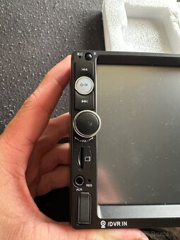 Autorádio MP5 USB SD AUX - 2