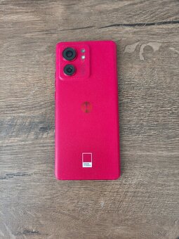 Motorola edge 40 - 2