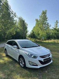 Hyundai i40 CW 1.7 CRDi 136k Style len 114k km - 2