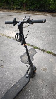 Elektrická Kolobežka ninebot segway F2 - 2