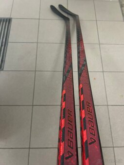Bauer twitch - 2