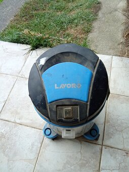 Predám vysávač značka LAVOR - 2