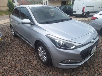 HYUNDAI I20 BENZIN ROK 2016 92000 km - 2
