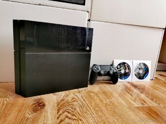 PS4 500GB - 2