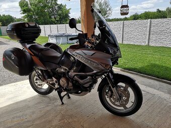 Honda Varadero XL1000V m.r. 2011 - 2