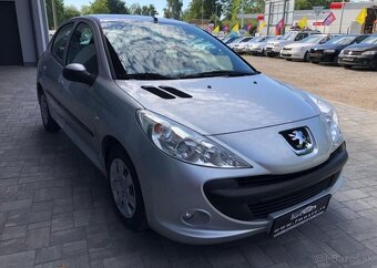 Peugeot 206 + Trendy 1.1 benzín manuál 44 kw - 2