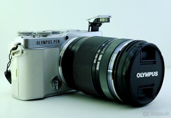 Olympus PEN EP7 + 3 objektívy + príslušenstvo – kompletný se - 2