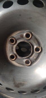 Zimné pneumatiky 185/60 R15 - 2