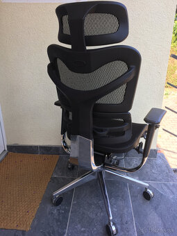 KANCELÁRSKA STOLIČKA ERGONOMICKÁ / KANCELÁRSKE KRESLO - 2