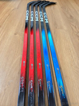 Nové hokejky CCM JetSpeed FT8 Pro junior - 2