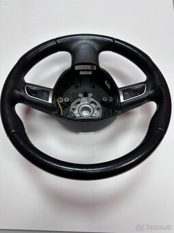 Predám trojramenný multifunkčný volant z Audi A3 8P - 2
