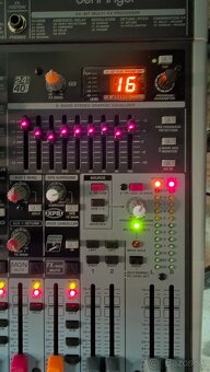 MIXPULT BEHRINGER XENYX 1832 USB - 2