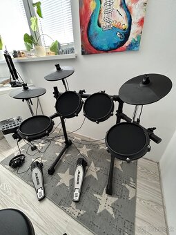 Elektronické bicie Alesis - 2