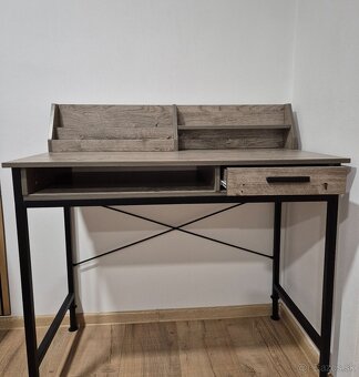 Písací stolík - 2