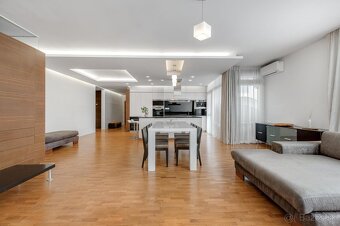 Ponúkame Vám na predaj 4 izb. byt, Ba - m.č.Staré Mesto. - 2