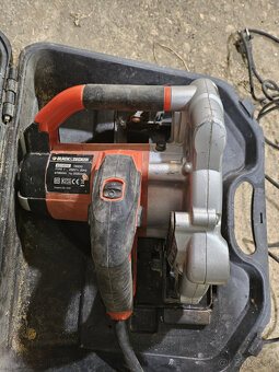 Kotúčová píla Black&Decker KS 1600 L - 2