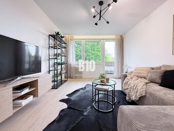 Štýlový zariadený 3 izbový byt po kompletnej rekonštrukcii - - 2