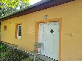 Pozemok 1606 m2 s chatkou plus pozemok aj na výstavbu RD… - 2
