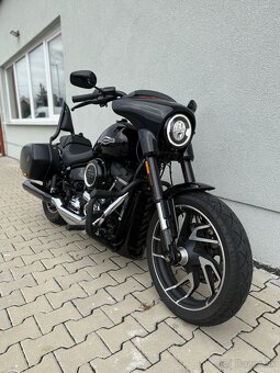 HARLEY DAVIDSON FLSB SPORTGLIDE - 2