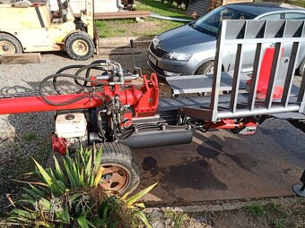 Predam štiepačku na drevo - 2