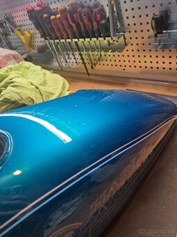 Nádrž Harley Davidson - 2