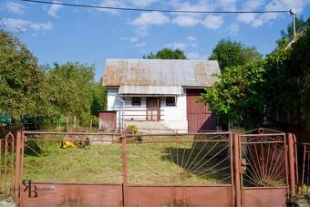 RODINNÝ DOM S POZEMKOM BECHEROV - 2