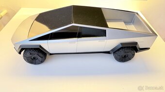 Tesla Cybertruck Mattel (Hot Wheels RC) - 2