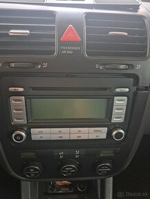 Golf 5 multifunkčný volant,,,radio - 2