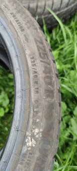 225/40r18 - 2