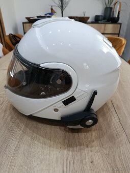 Prilba Shoei Neotec 3 White + interkom SENA 20S Evo - 2