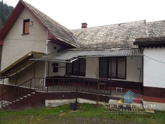 SPEKTRUM REALITY - Na Predaj rodinný dom s pozemkom 1385 m2, - 2