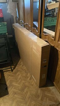 65" Samsung QE65Q60D - 2