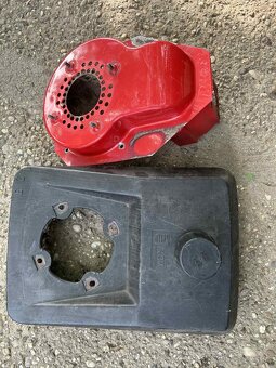 Predám diely na malotraktor Vari - 2