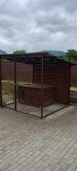 Voliera , koterec pre psa. - 2