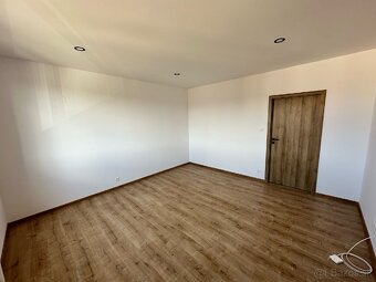 3 izbový byt po kompletnej rekonštrukcii v centre DCA - 2